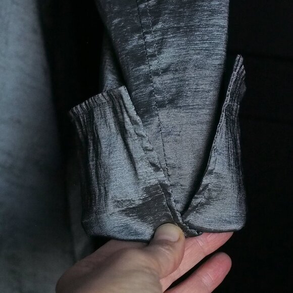 Jerry T | Stunningly Beautiful Silvery-Gray Fall/Spring Coat - Picture 7 of 8